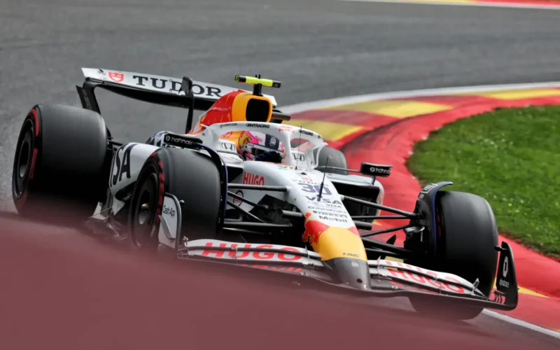 Liam Lawson berharap hujan turun saat balapan utama usai hasil kualifikasi yang mengecewakan di Belgian GP 2025.
(Foto: XNB Image)