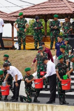Kunjungan Menteri ke Yonif TP 843/PYV Dukung Ketahanan Pangan Nasional