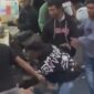 keributan penumpang dan calo tiket