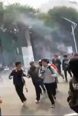 Aksi Demo di Gedung DPR/MPR Kembali bentrok