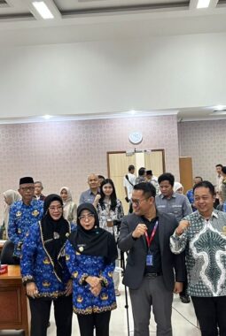 Bupati Pandeglang Dorong ASN Kuasai Transformasi Digital di Seminar Hybrid